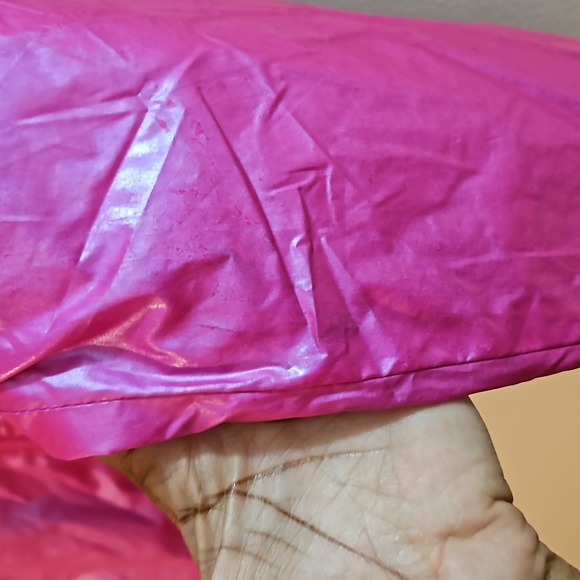 Little girls Hollister wind breaker - Picture 9 of 15